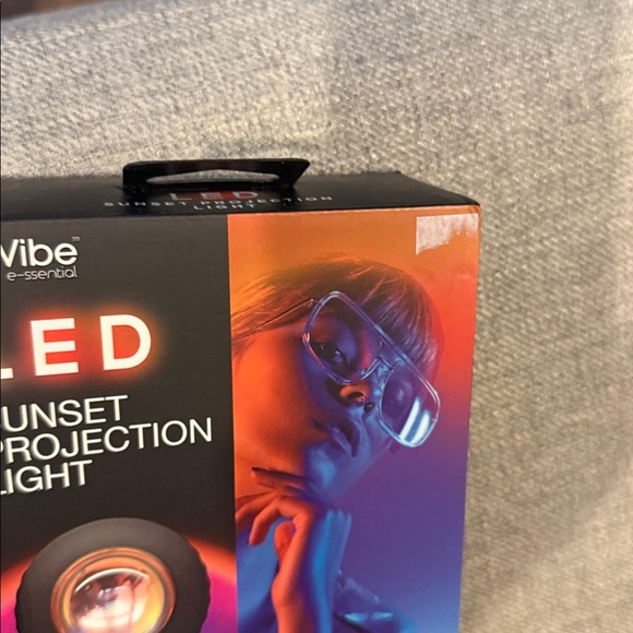 Vibe Multicolor LED Projection Light - Picture 2 of 3